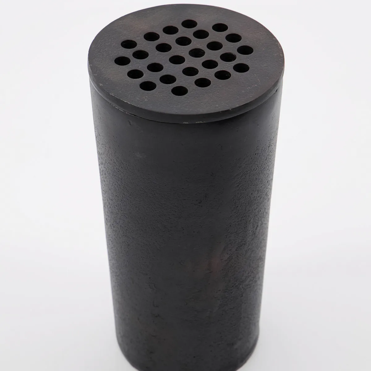 Flow vaas 18 cm, Gebruind messing House Doctor