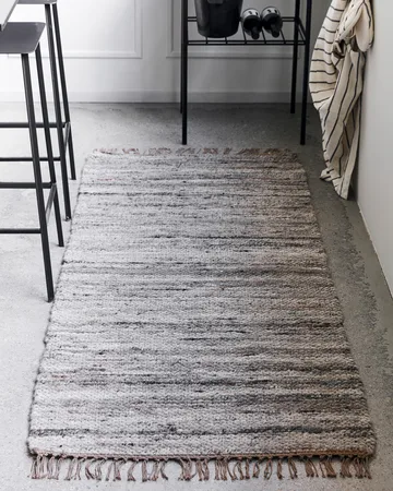 Hafi vloerkleed 80x200 cm - Grijs-bruin - House Doctor