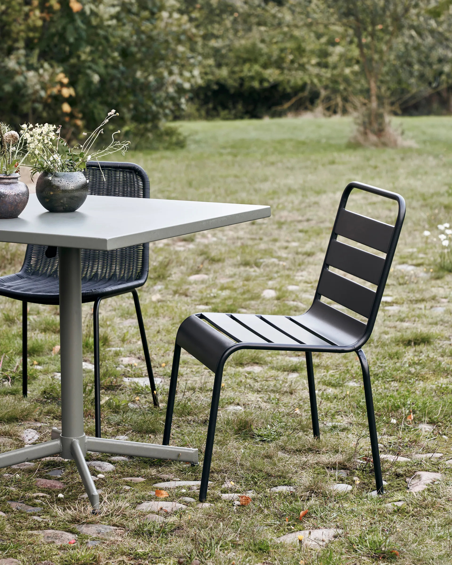 Helo stoel, Zwart House Doctor