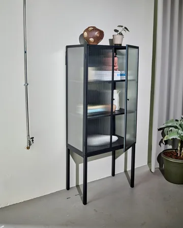 House Doctor kast - Zwart, 70,5x40x168 cm - House Doctor
