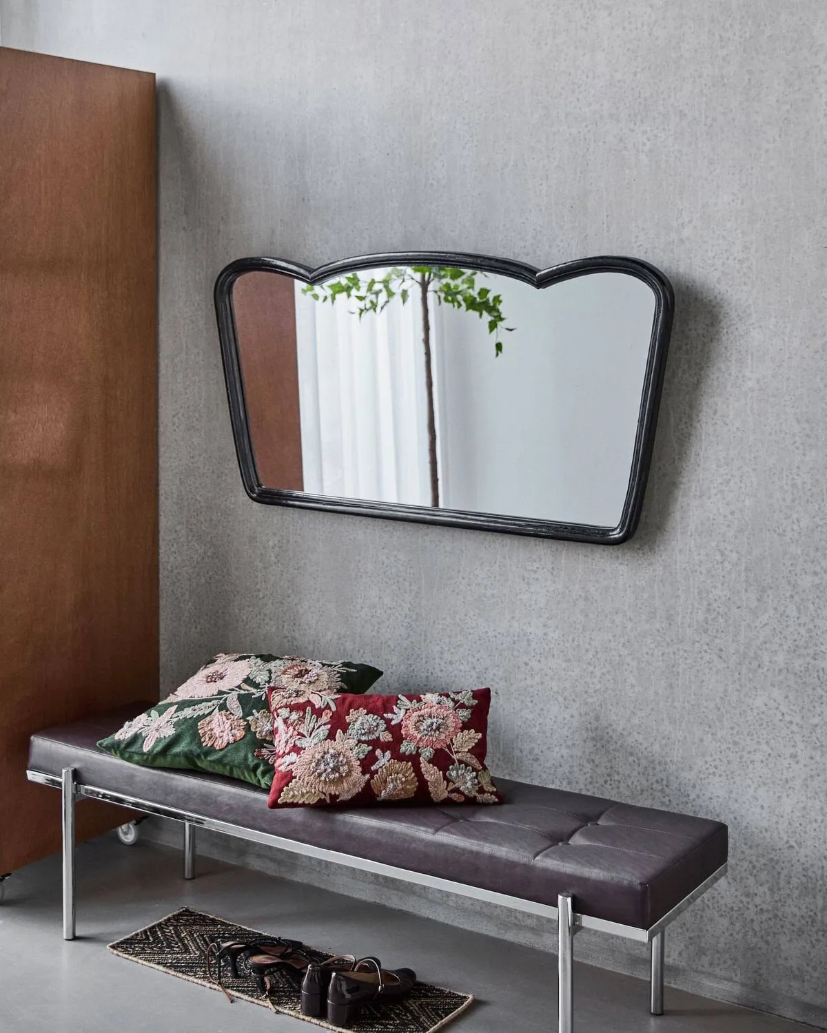 Jamp wandspiegel, Zwart, 127x65 cm House Doctor