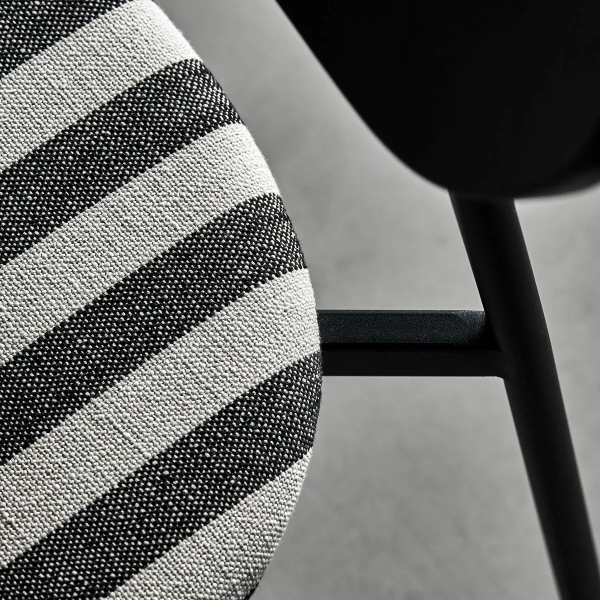 Must stoel met zitting 2-pak, Zwart-wit House Doctor