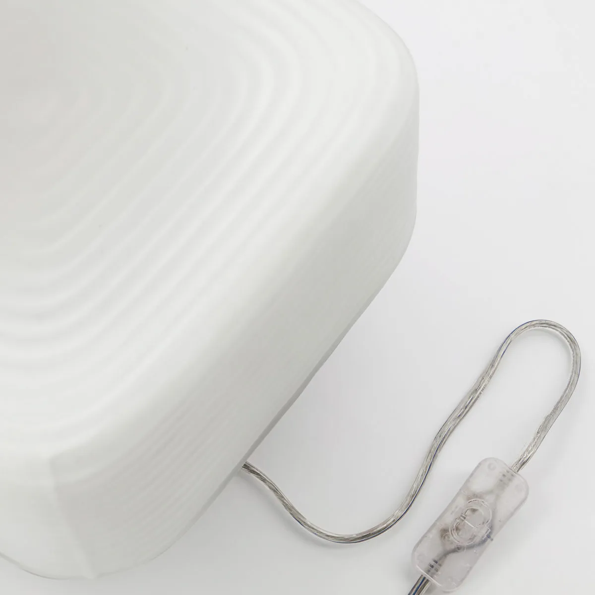 Neat tafellamp, Bruin House Doctor