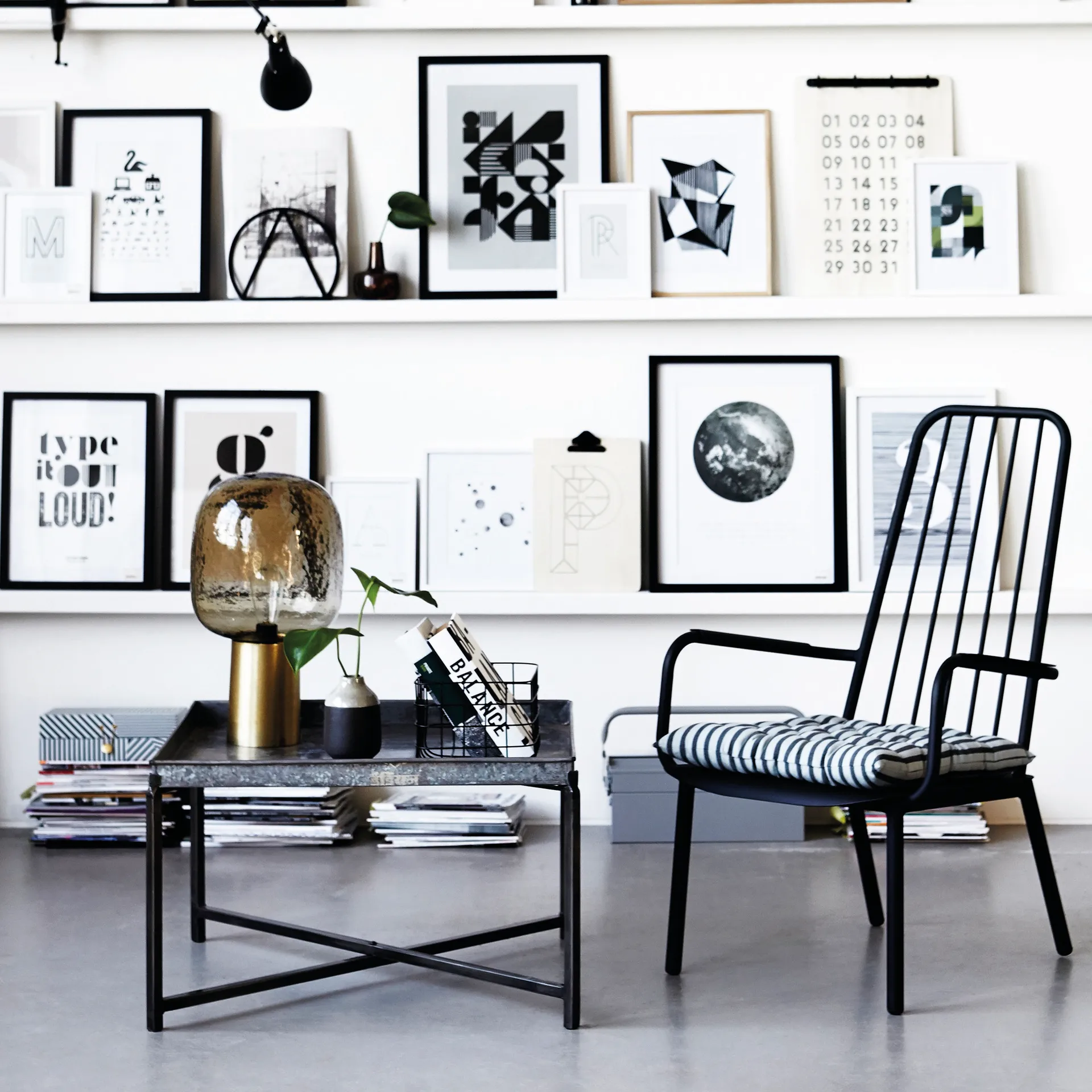 Note tafellamp, grijs-messing House Doctor