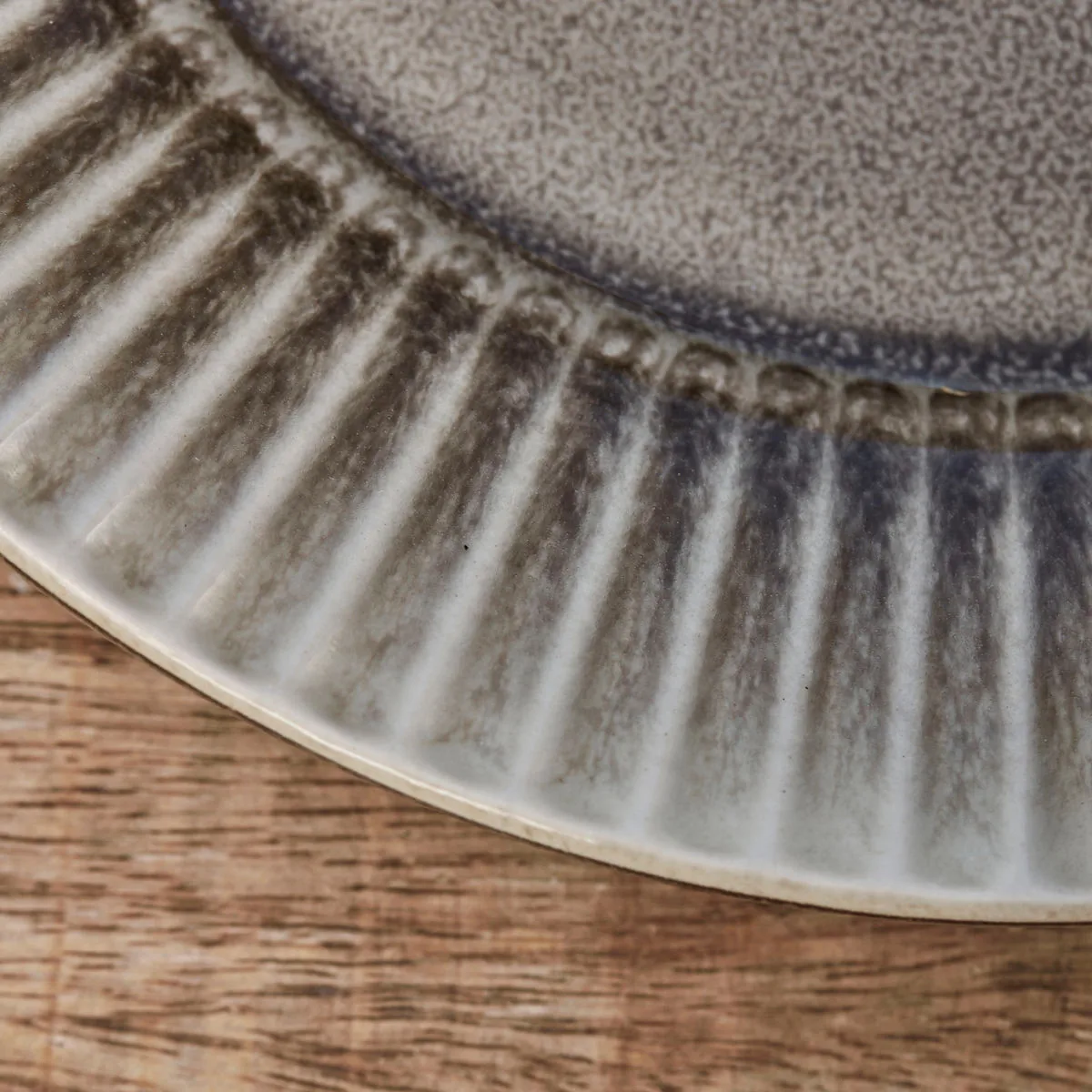 Pleat ontbijtbord Ø22 cm, Grijs-bruin House Doctor