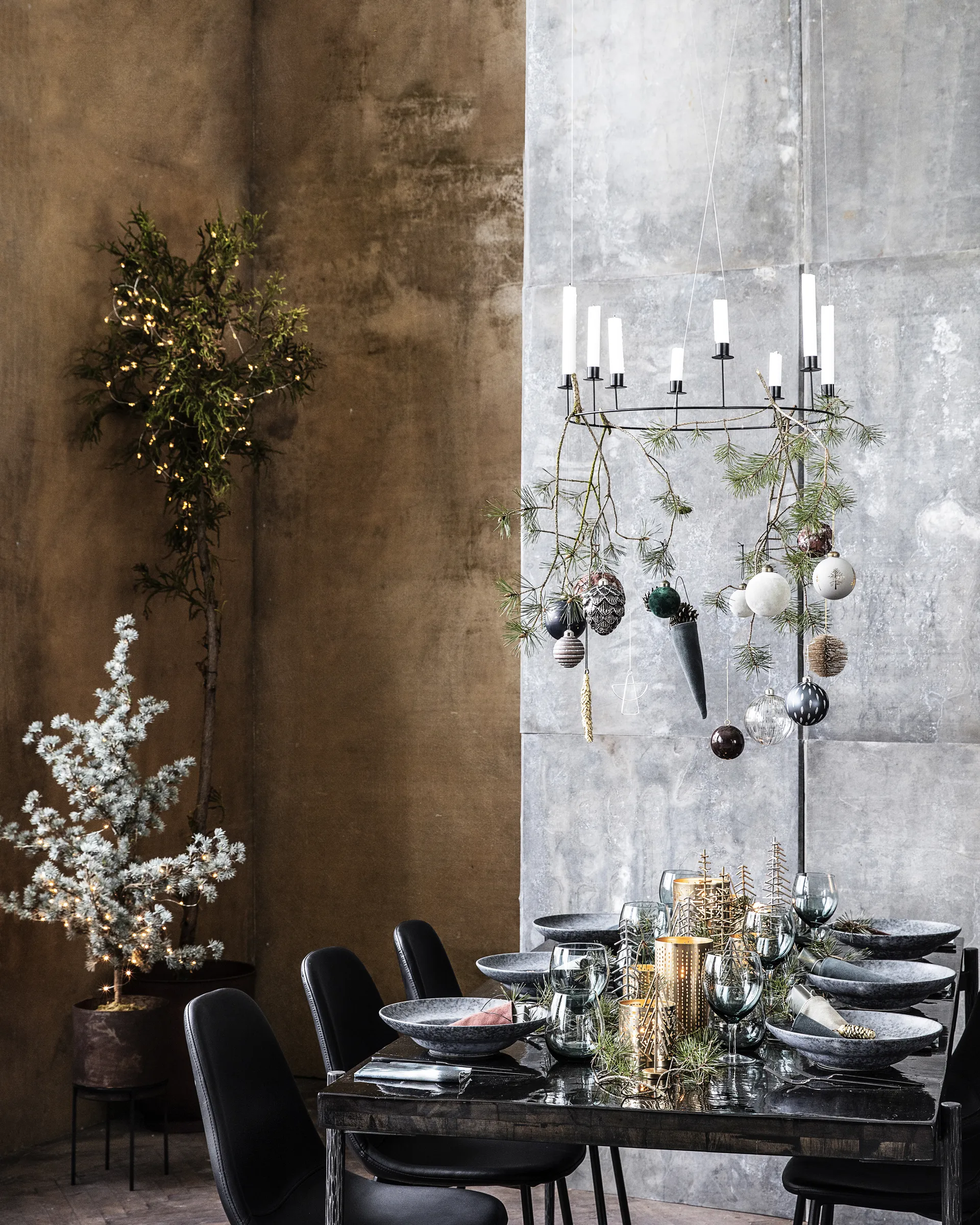 Ring kandelaar Ø50 cm, Zwart House Doctor