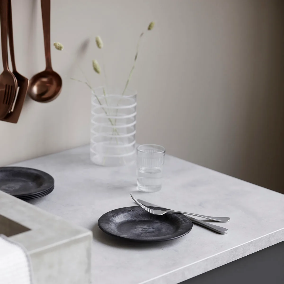 Serveur bordje 18 cm 4-pack, Zwart House Doctor