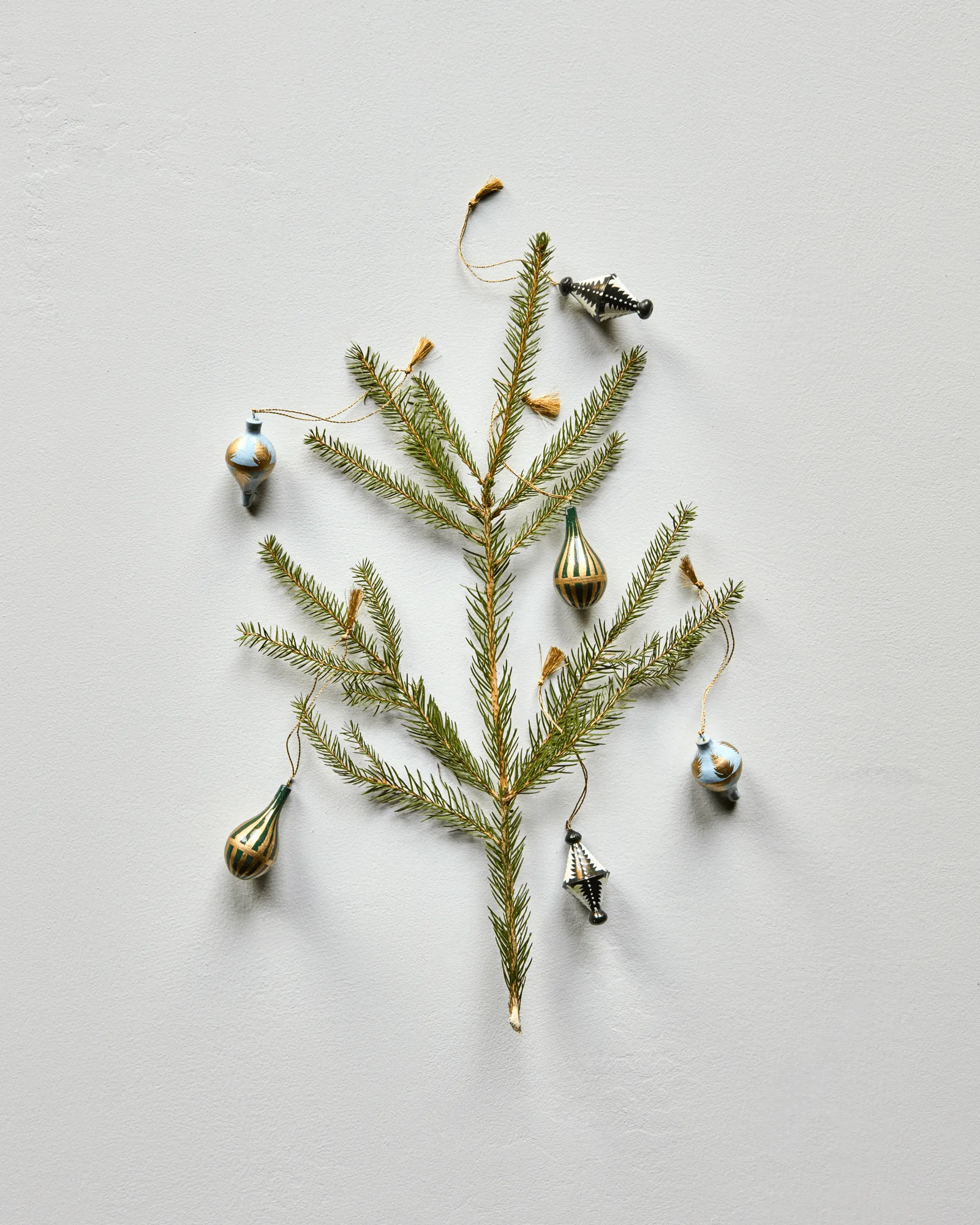 Stero kersthanger 6-delig, Zwart, wit, goud, blauw, groen House Doctor