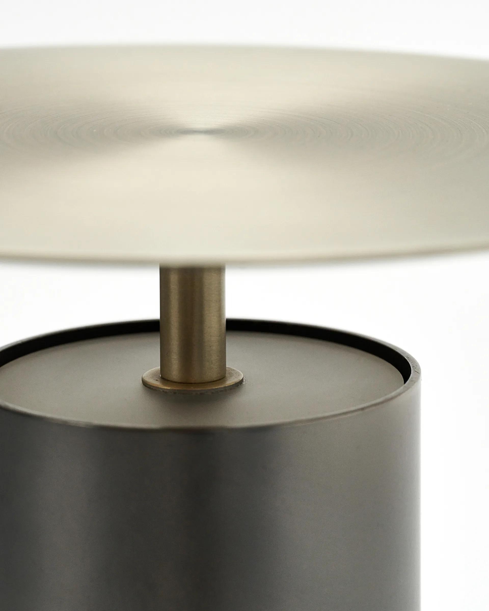 Tacker tafellamp, Gunmetal House Doctor