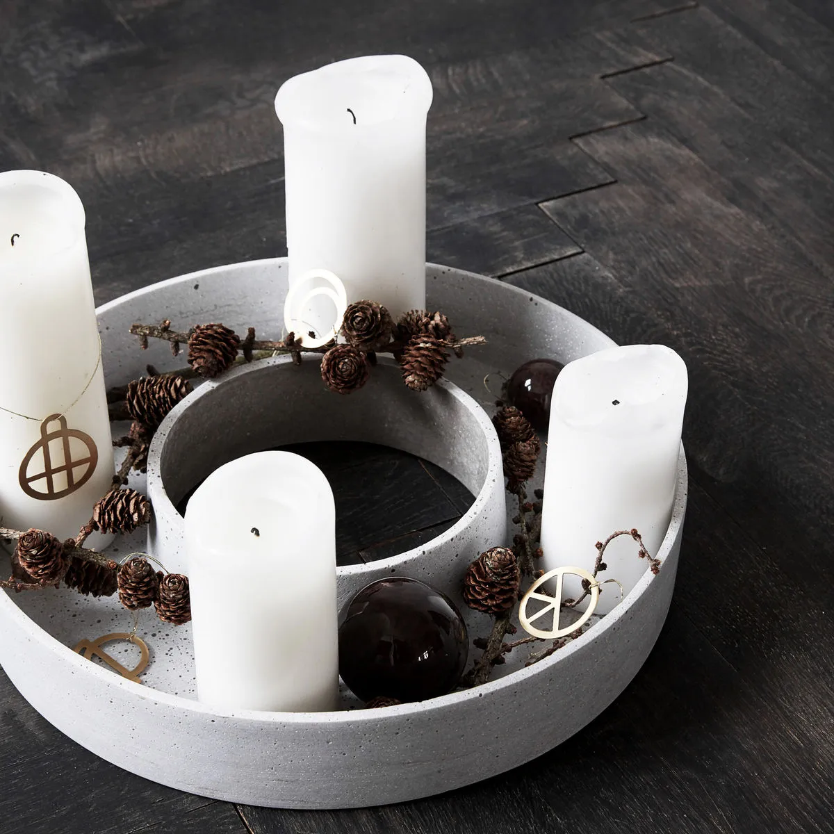 The Ring adventskandelaar, Beton House Doctor
