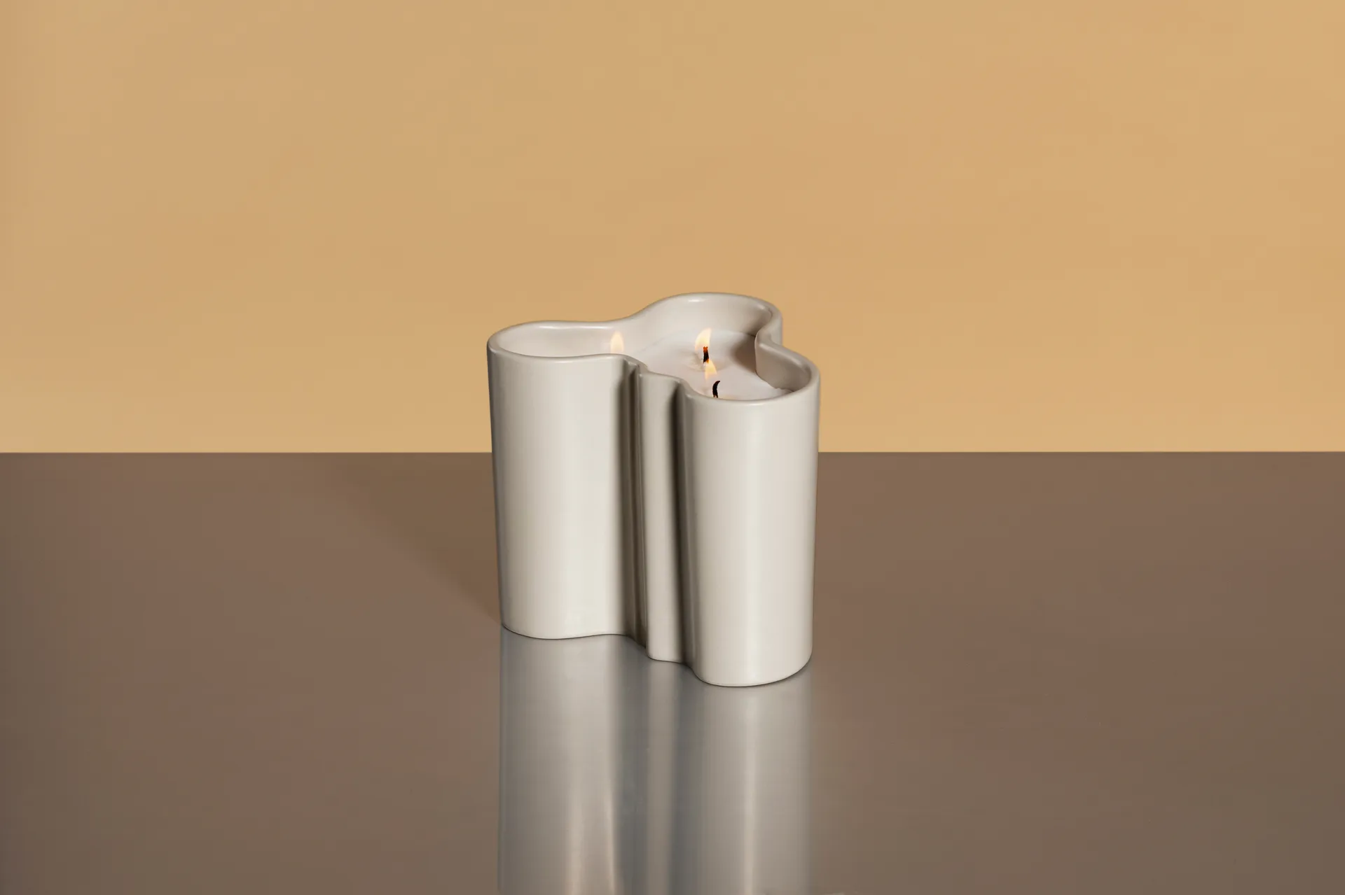 Aalto geurkaars 11 cm, Zand Iittala