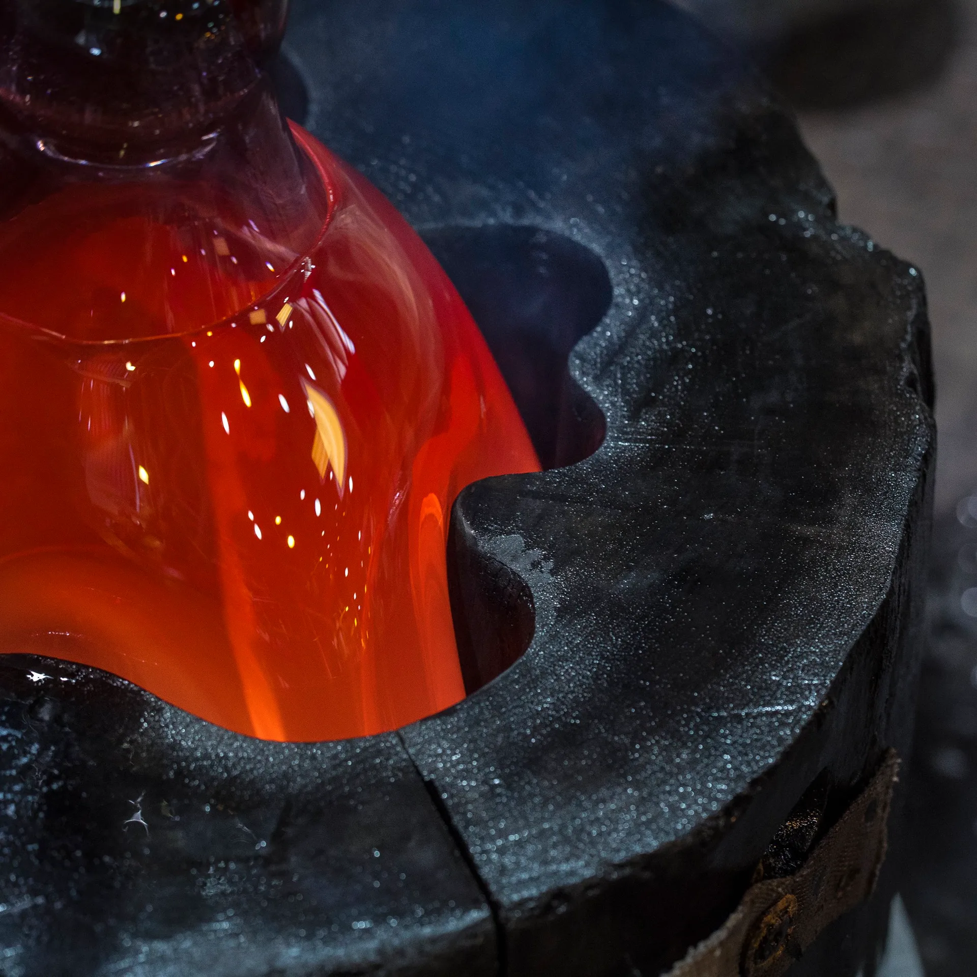 Alvar Aalto vaas cranberry, 160 mm. Iittala