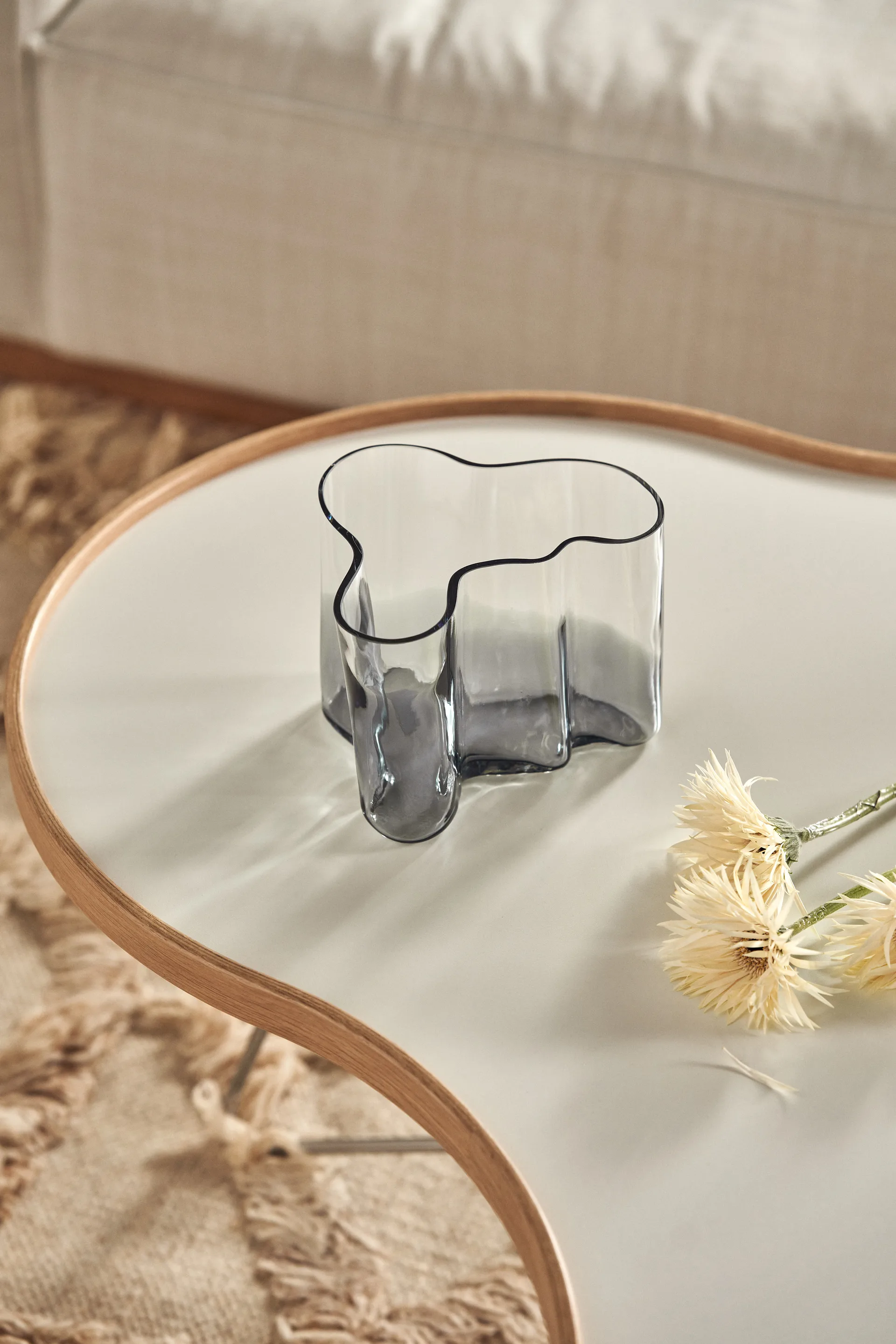 Alvar Aalto vaas Limited Edition 140 mm, Helder-donkergrijs Iittala