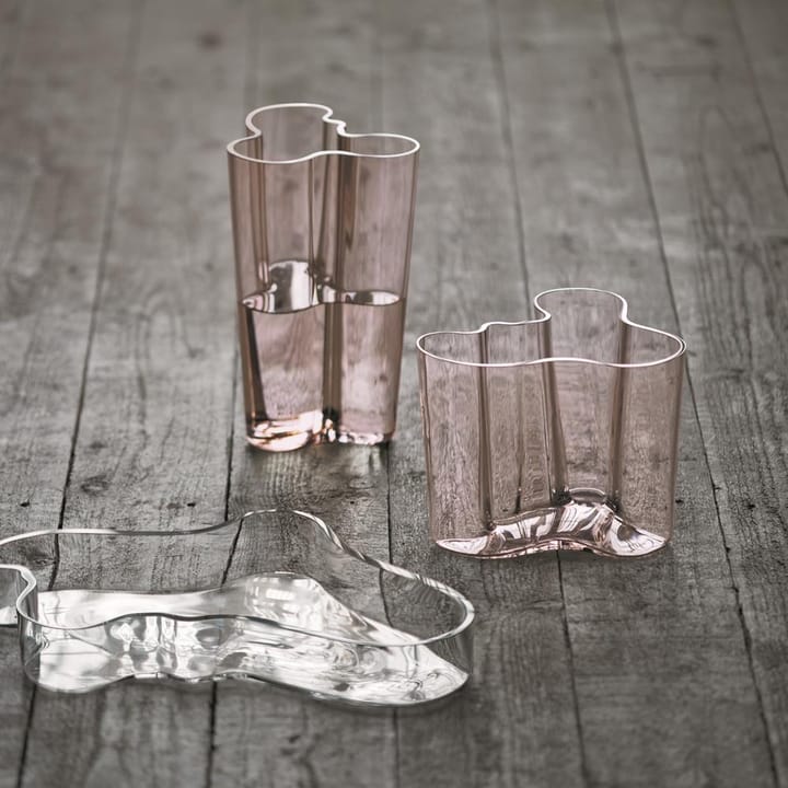 Alvar Aalto vaas zalmroze, 160 mm. Iittala