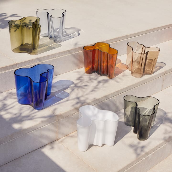 Alvar Aalto vase opaalwit, 160 mm. Iittala