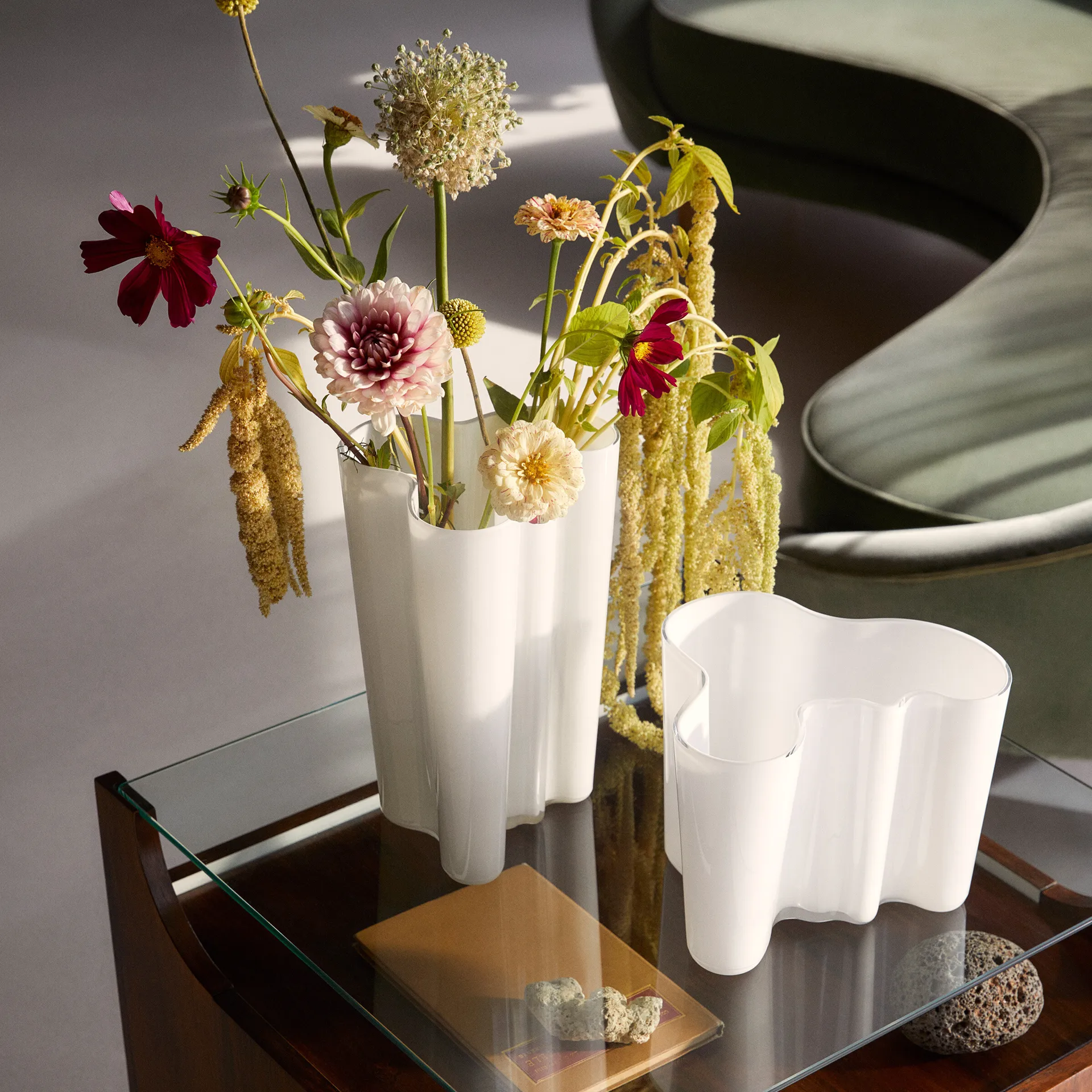 Alvar Aalto vase opaalwit, 251 mm. Iittala