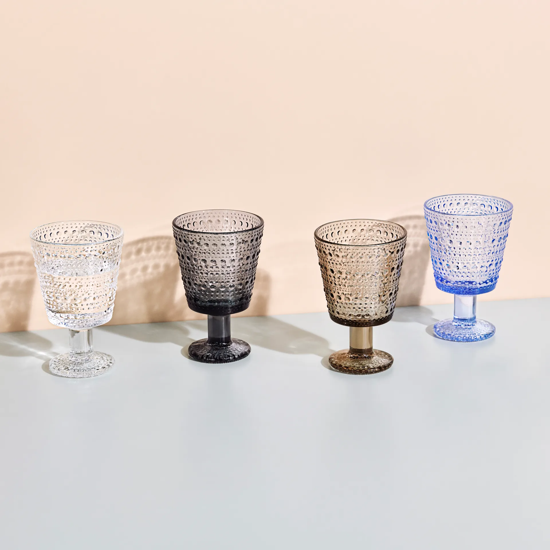 Kastehelmi glas op voet 26cl 2-pack, Linnen Iittala