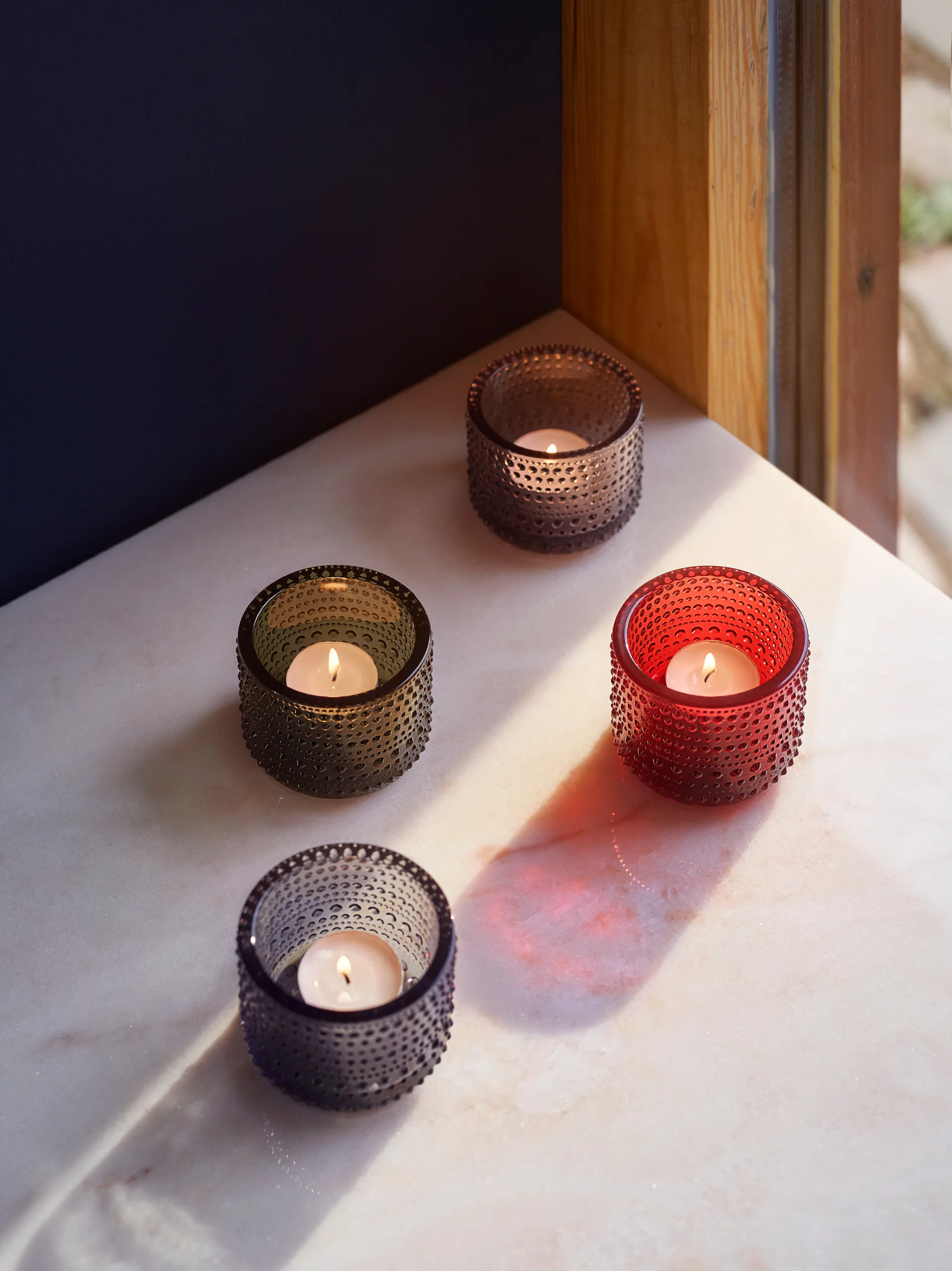 Kastehelmi waxinelichthouder, Cranberry Iittala