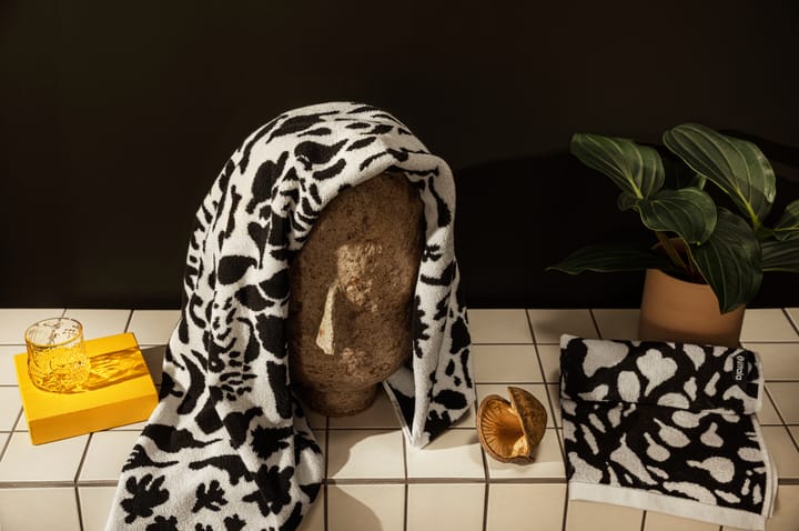 Oiva Toikka Cheetah badhanddoek 70x140 cm - Zwart-wit - Iittala