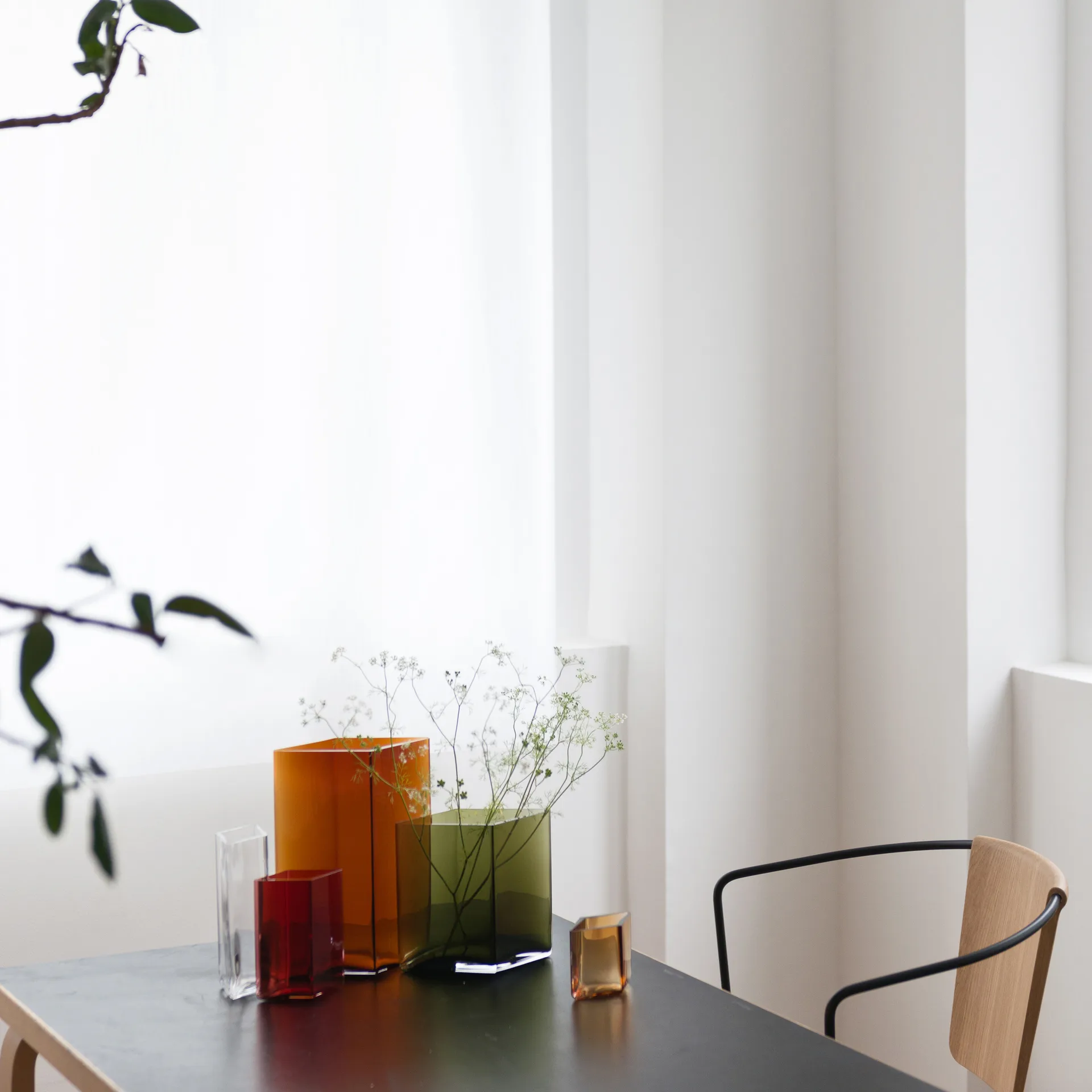 Ruutu vaaas 20,5 x 27 cm, koper Iittala