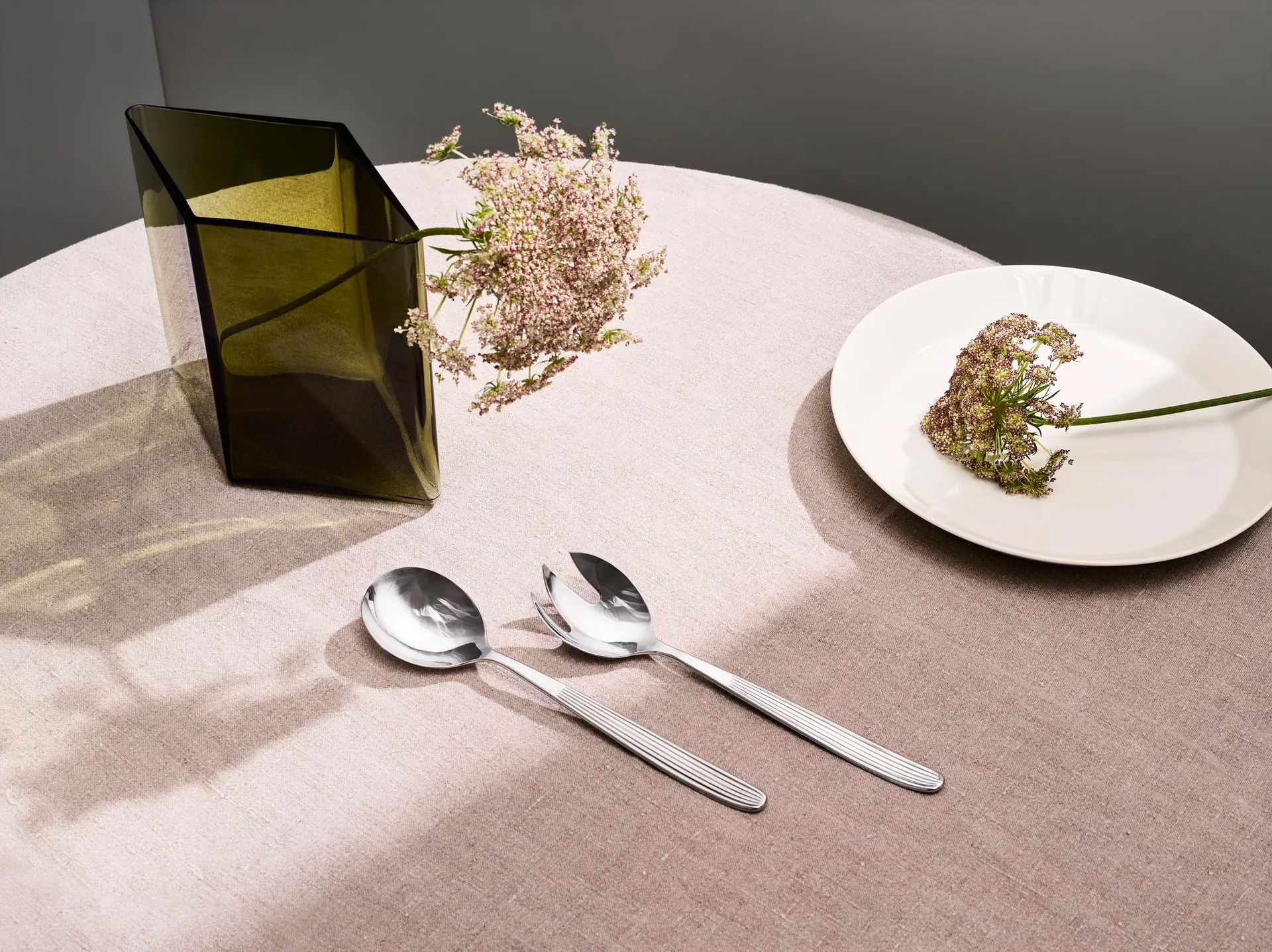 Ruutu vaas 20,5 x 18 cm, mosgroen Iittala