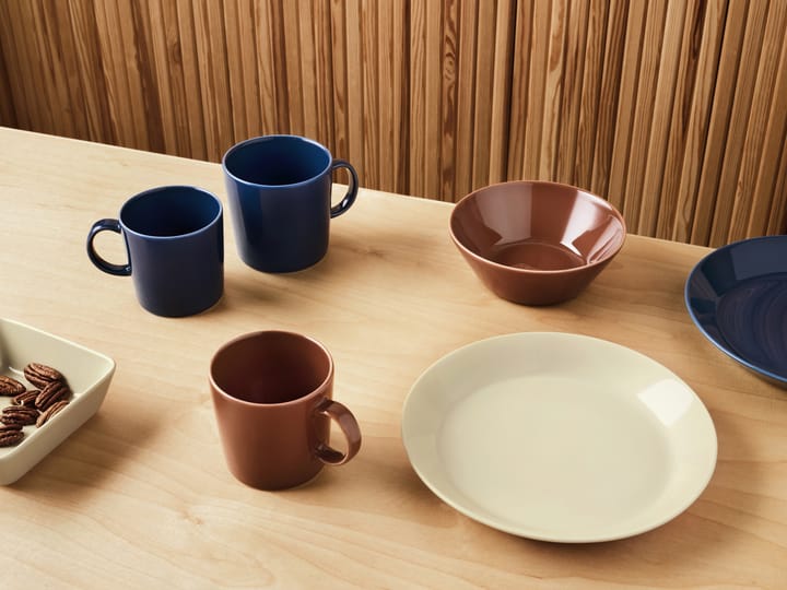 Teema bord 23 cm., Linnen Iittala