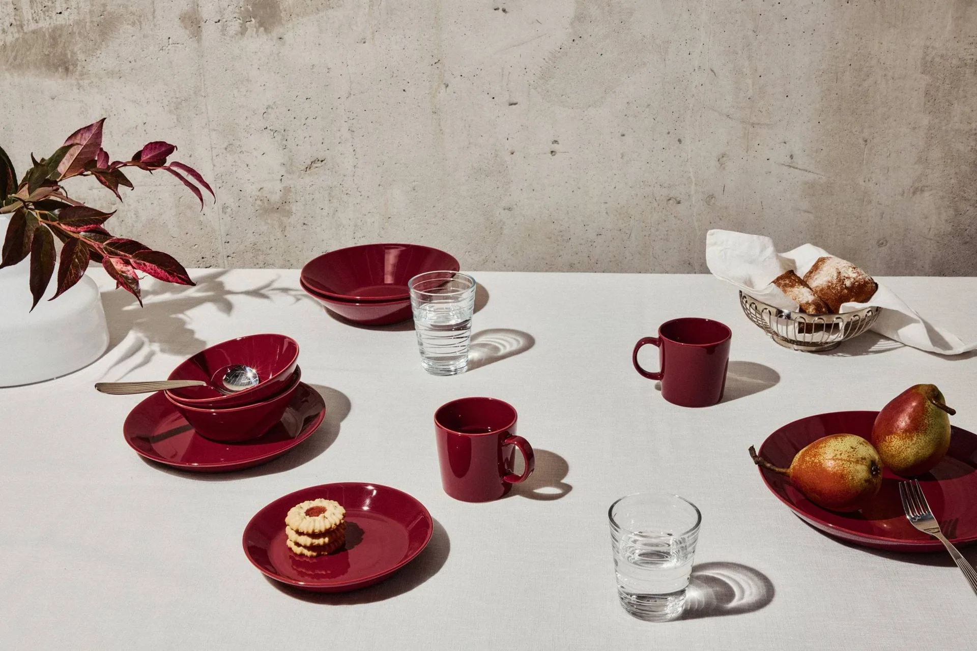Teema bord Ø26 cm, Kersen Iittala