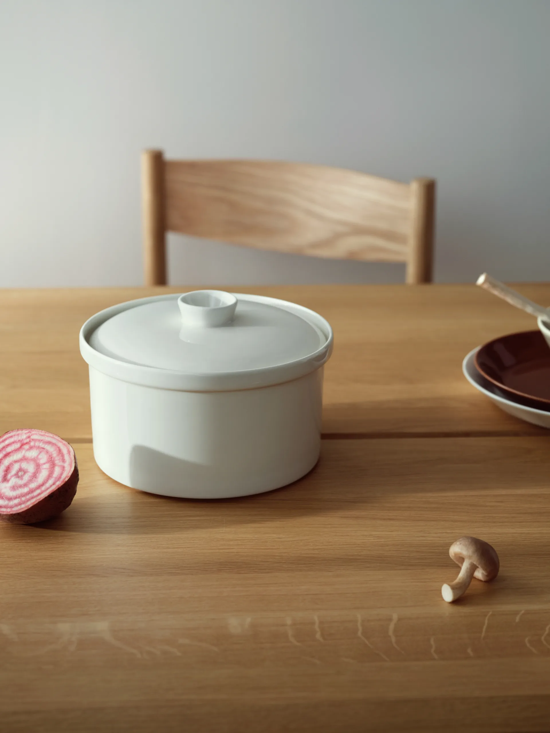 Teema braadpan met deksel 2,3 l, Wit Iittala