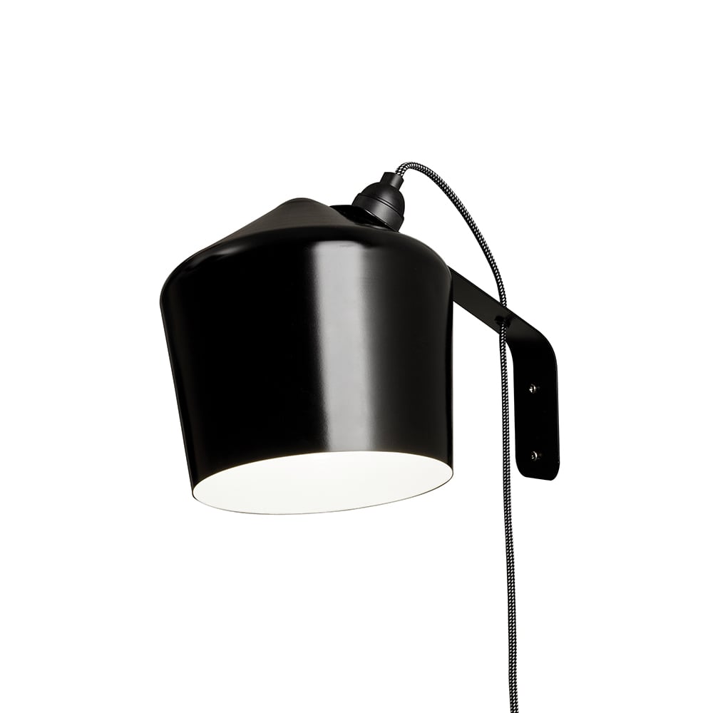 Innolux Pasila muurlamp zwart | Scandinavisch Interieur | Wandlampen | Zwart
