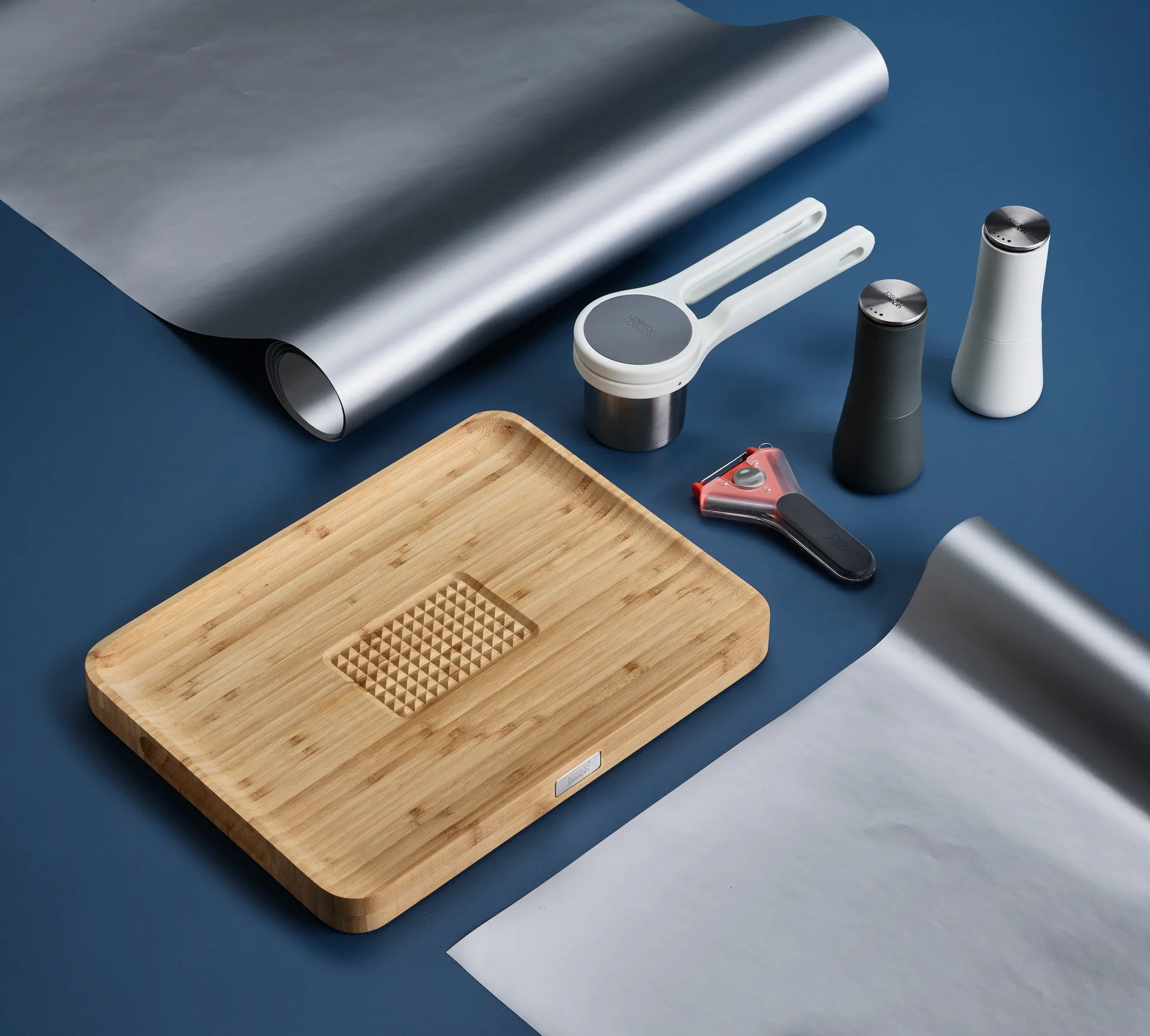 Cut & carve snijplank, Bamboe Joseph Joseph