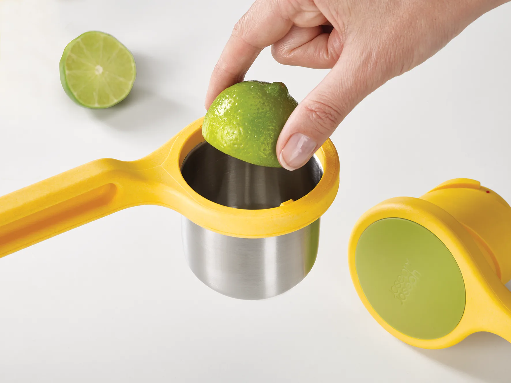 Helix citruspers 24,5 cm, Geel Joseph Joseph