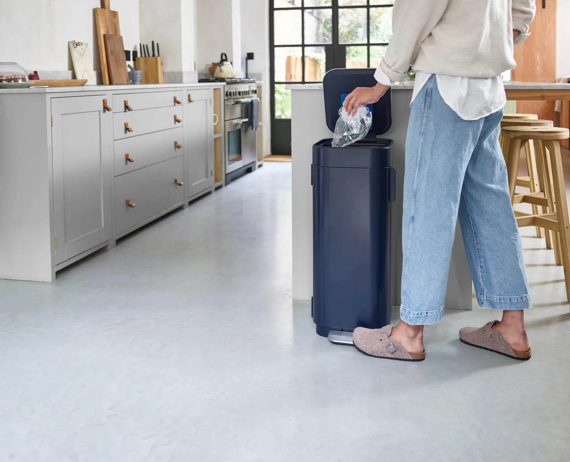 Joseph Joseph Porta pedaalemmer 40 L, Midnight blue Joseph Joseph