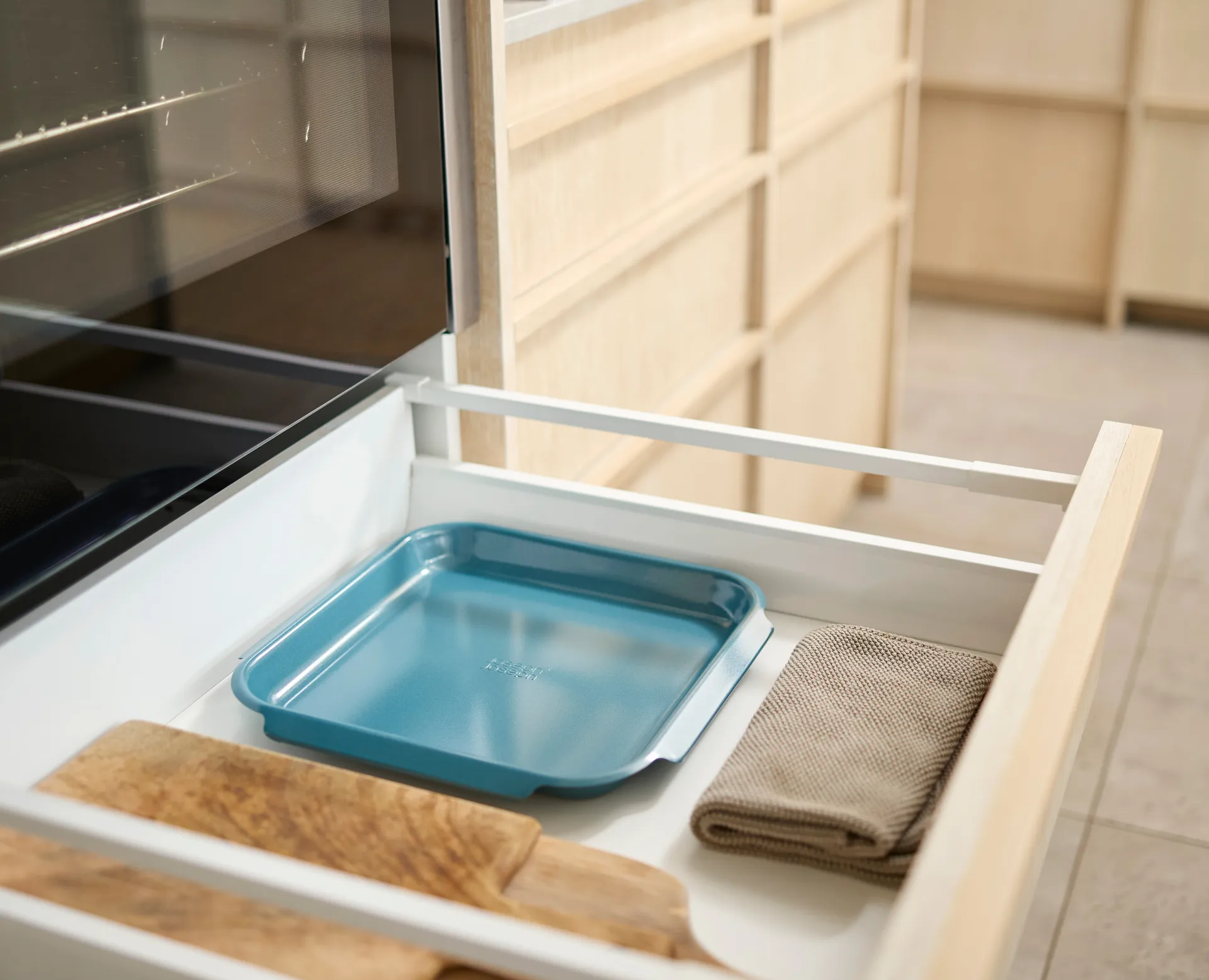 Nest bake baking tray 32,6 cm, Medium Joseph Joseph