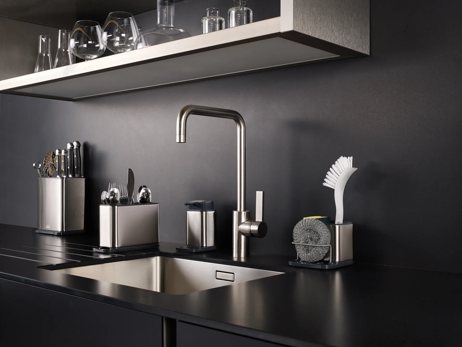 Surface aanrecht-organizer 18 cm, Roestvrij staal Joseph Joseph