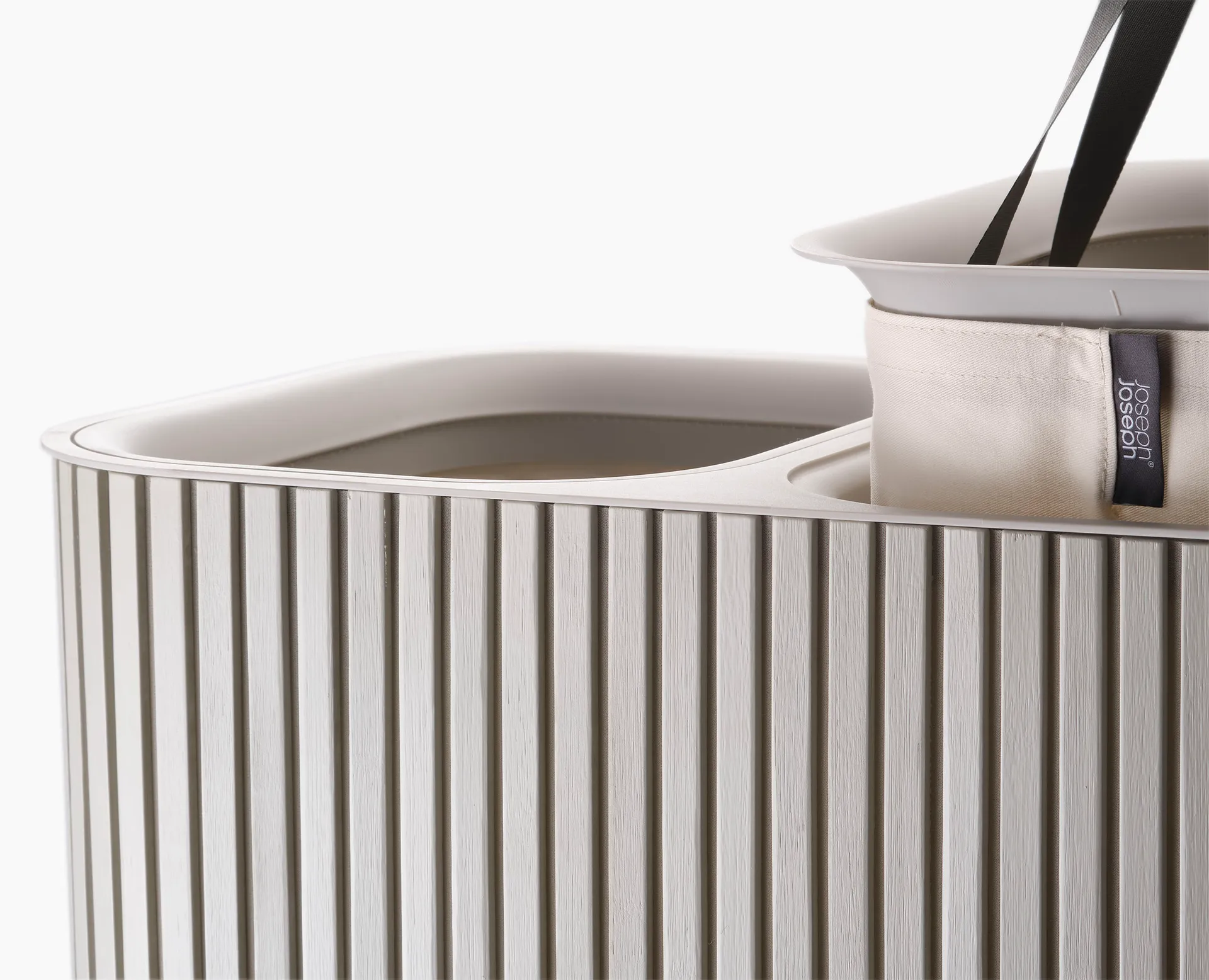 Tota Luxe wasmand 90 L, Ecru Joseph Joseph