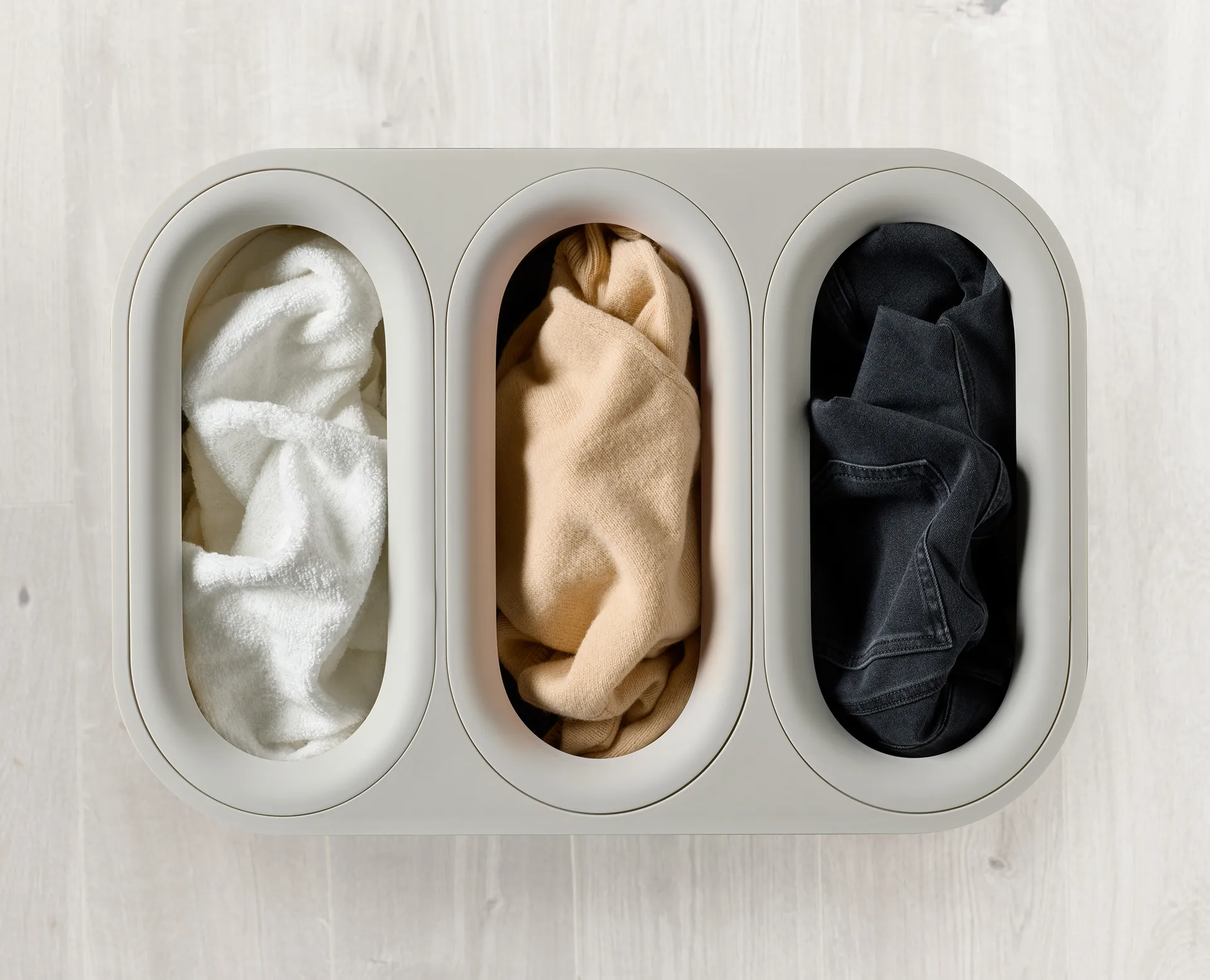 Tota Trio Luxe wasmand 90 L, Ecru Joseph Joseph