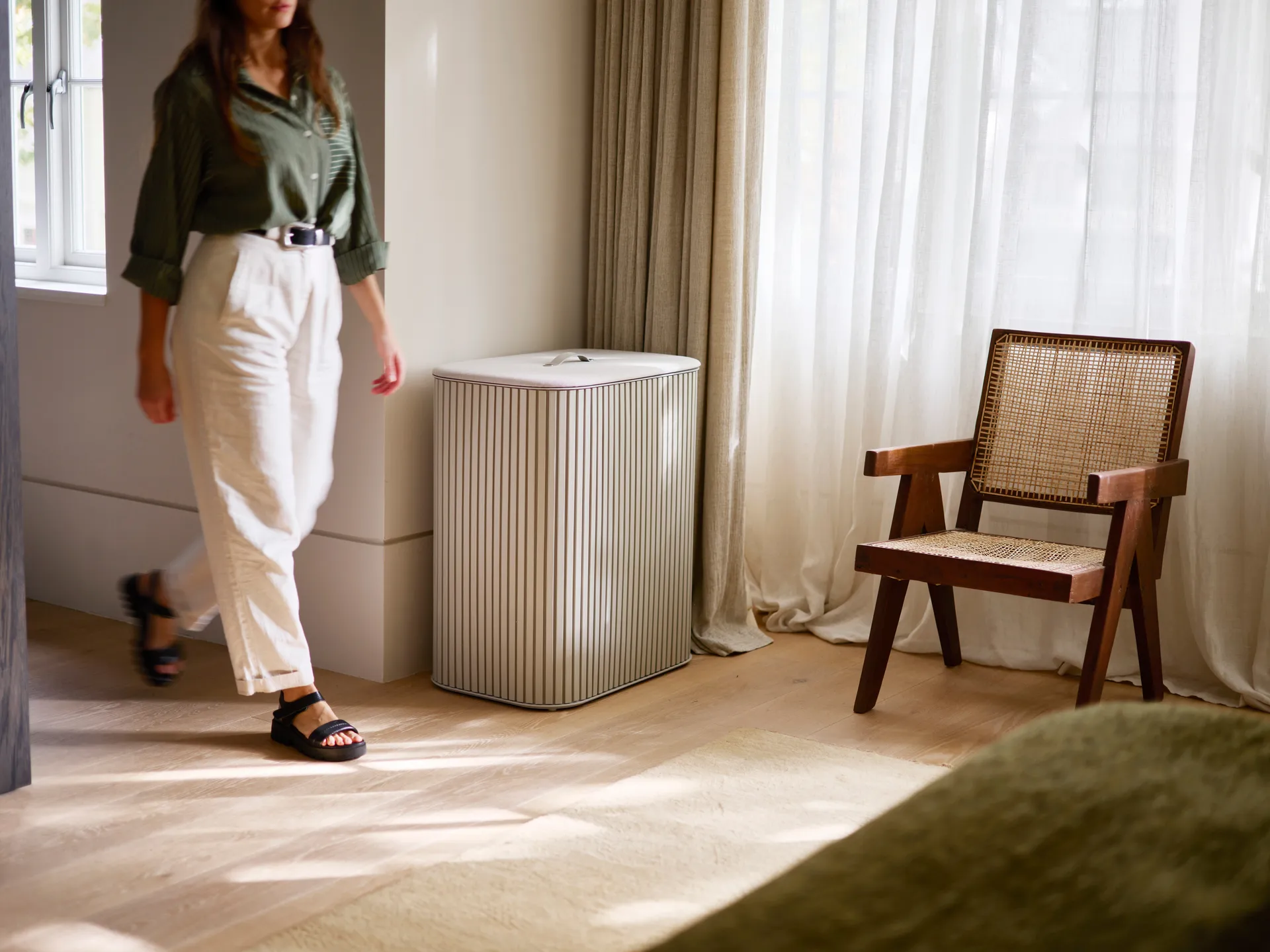 Tota Trio Luxe wasmand 90 L, Ecru Joseph Joseph