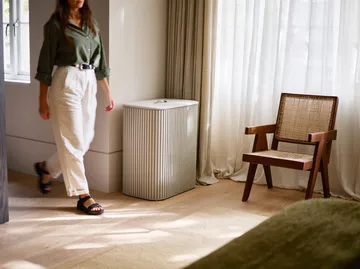 Tota Trio Luxe wasmand 90 L - Ecru - Joseph Joseph