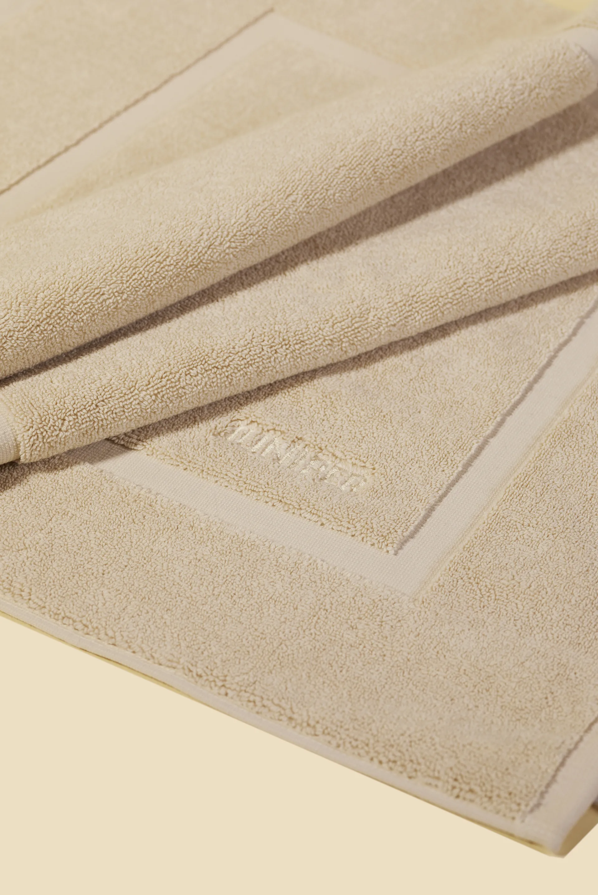 Juniper badmat 50x80 cm, Beach Sand Juniper