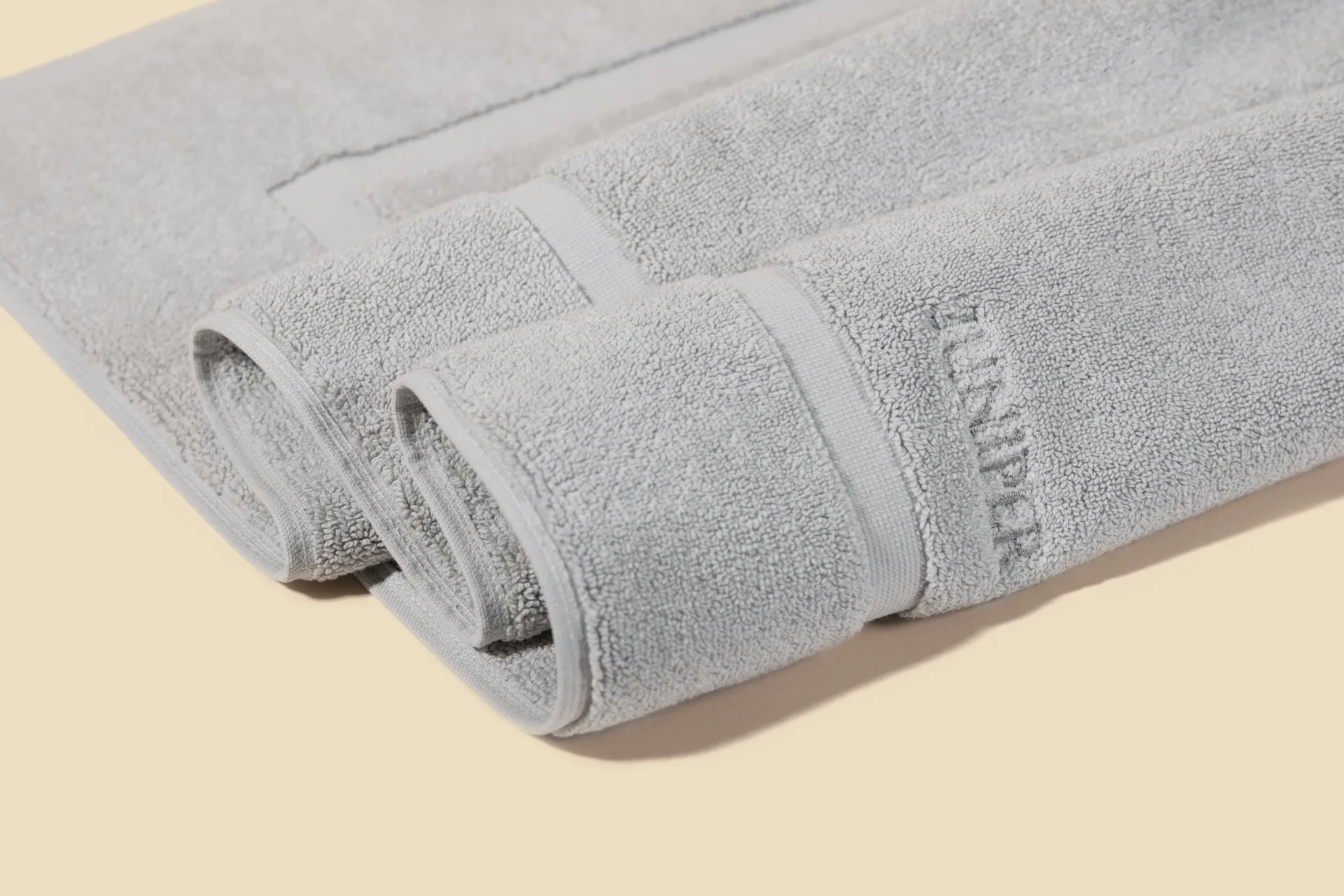 Juniper badmat 50x80 cm, Stone Grey Juniper