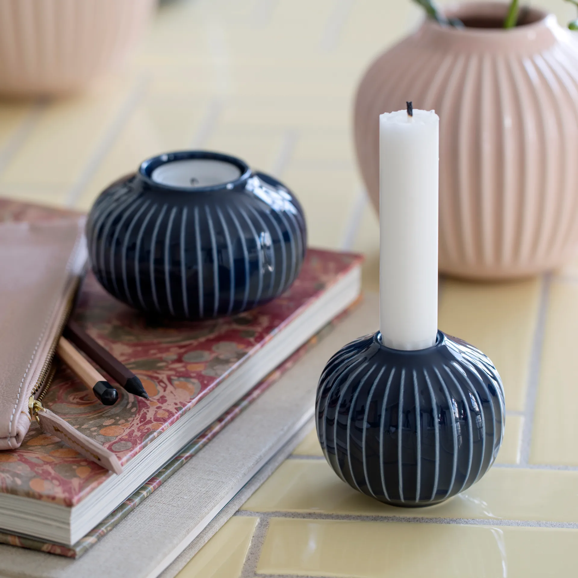 Hammershøi kaarsenhouder 6,5 cm, indigo Kähler