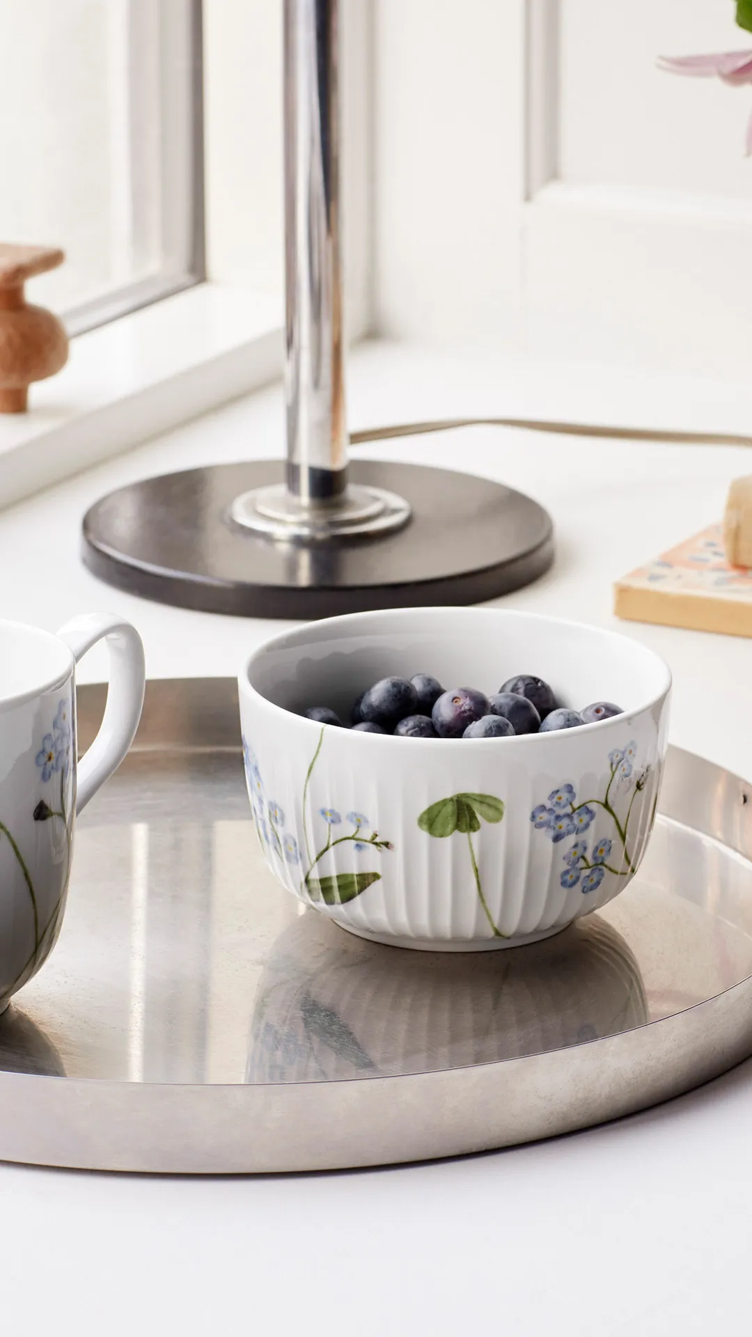 Hammershøi summer Kom Ø12 cm, Forget me not Kähler