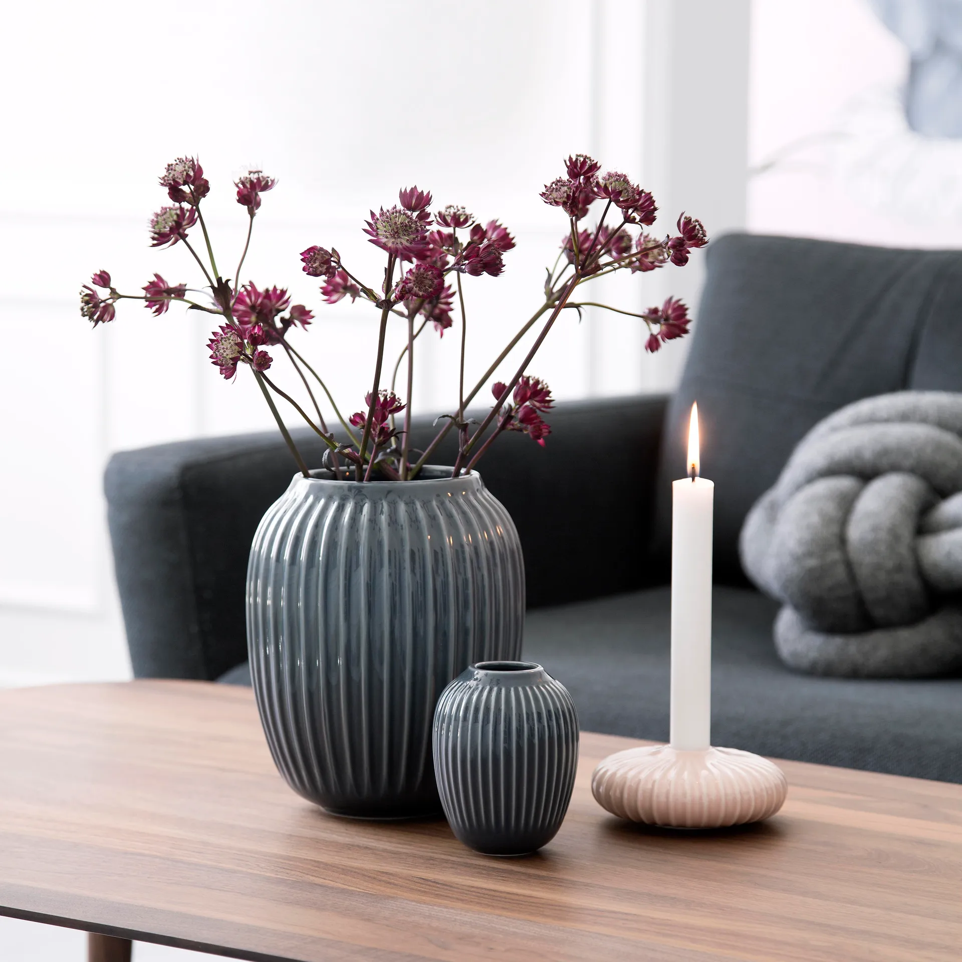 Hammershøi vaas, Antracietgrijs, middel 21 cm Kähler