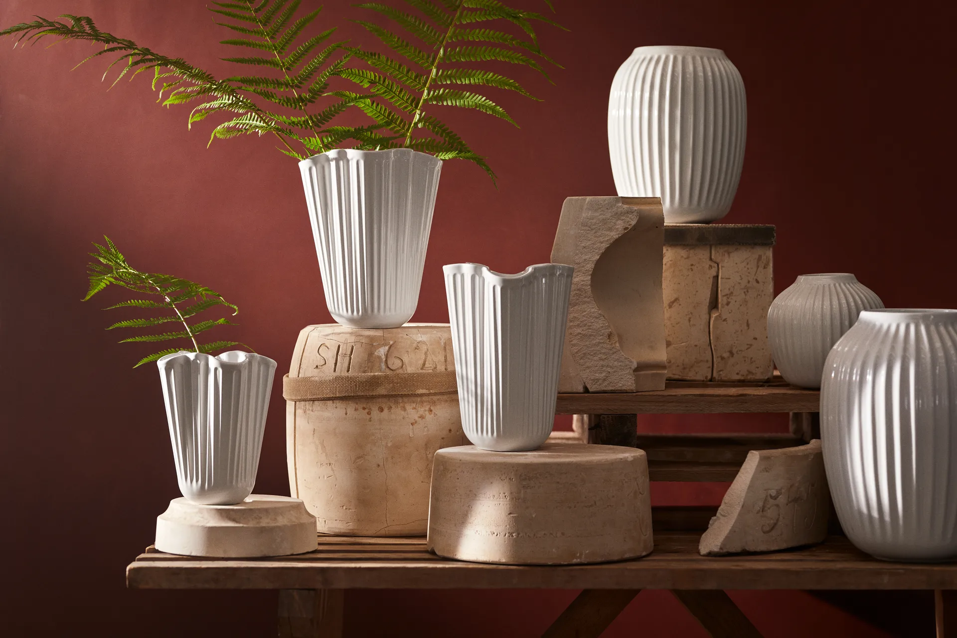 Hammershøi vaas middel, white (wit) Kähler