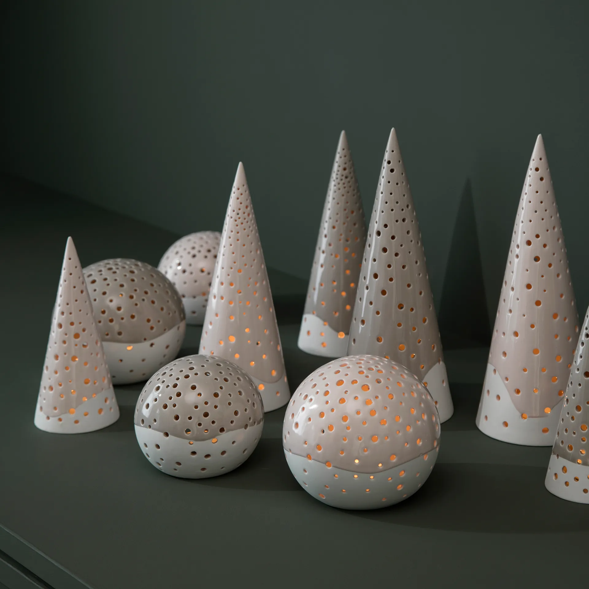 Nobili kandelaar middel, Nude Kähler