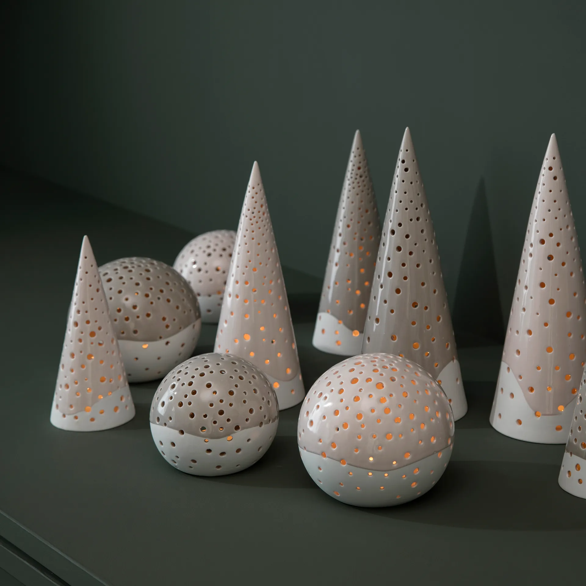 Nobili kandelaar nude, Groot Kähler