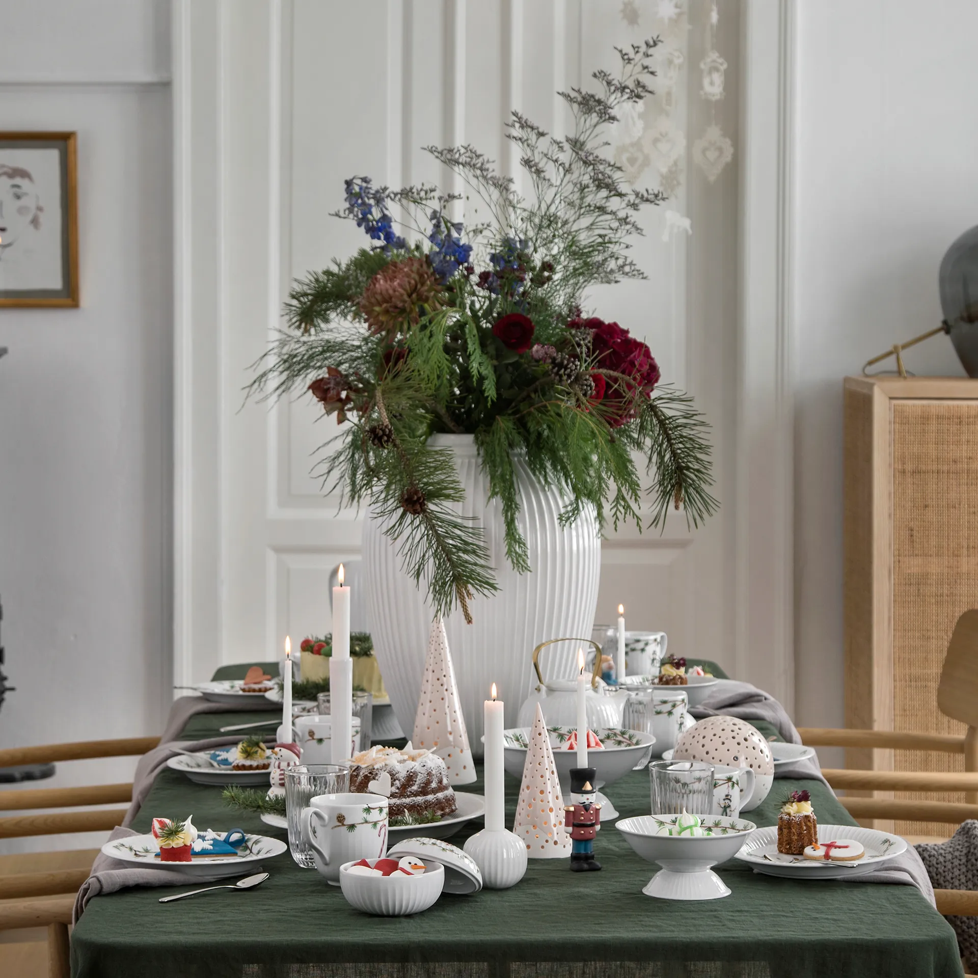 Nobili kandelaar nude, Groot Kähler