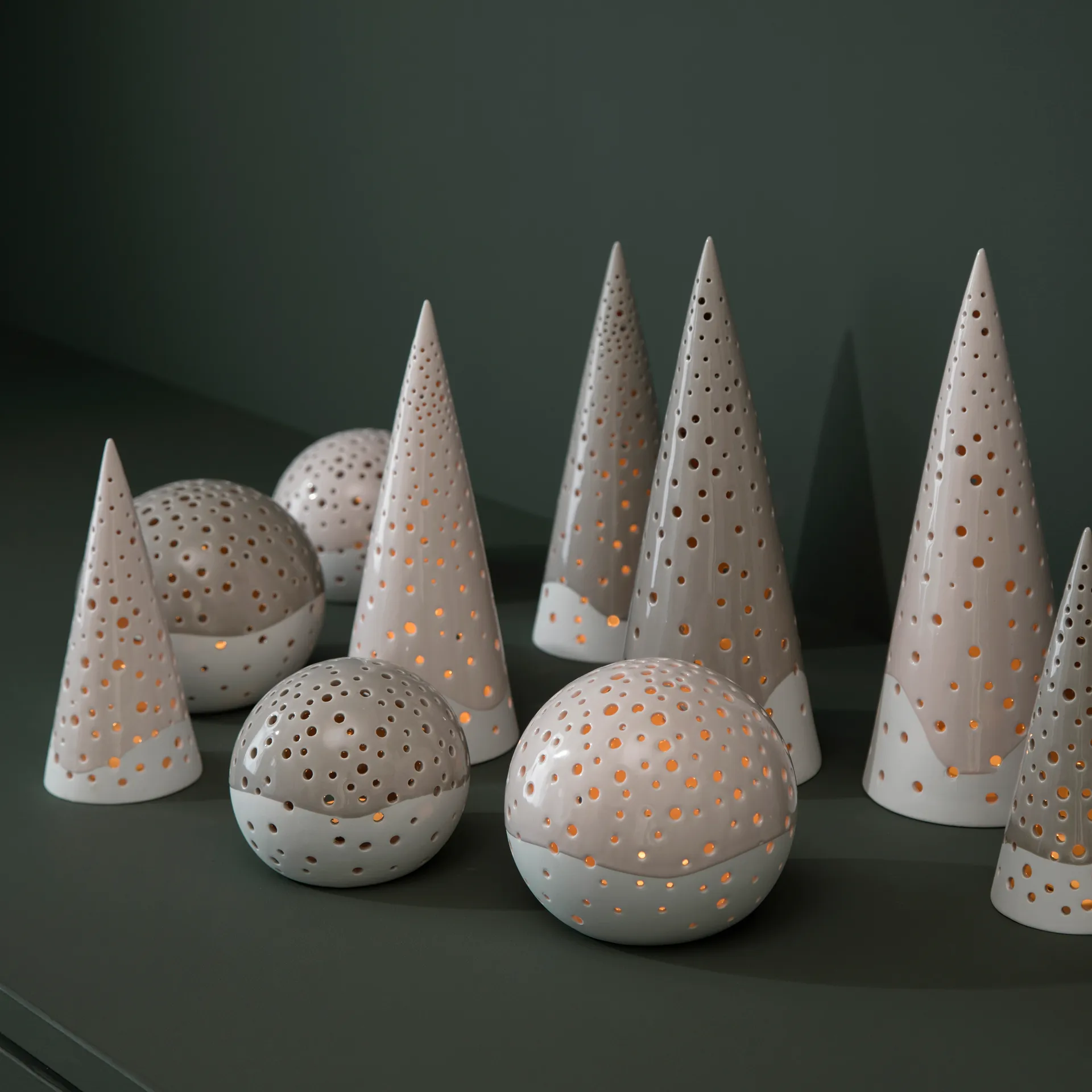 Nobili kandelaar warmgrijs, Groot Kähler