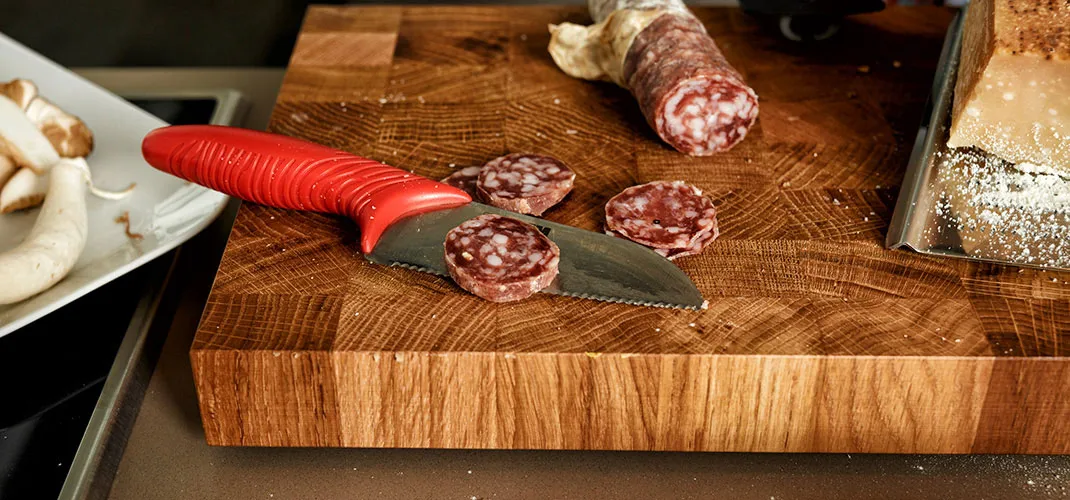 Kai kinderkeukenmes, Rood-Chroom KAI