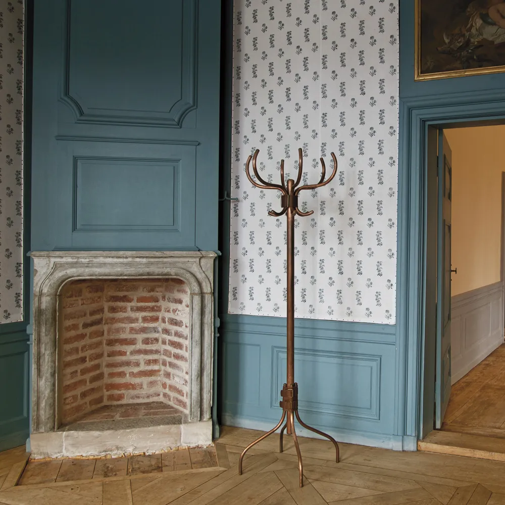 Babe kapstok, Blauw-zwart leren riem Källemo